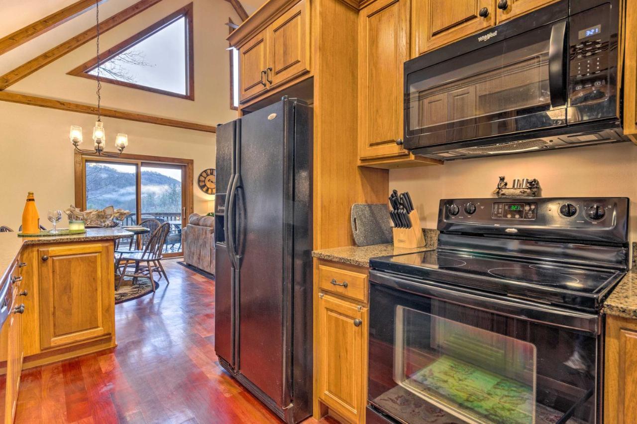 Mountain Cabin With Fire Pit, Walk To Golf And Fishing Vilas Luaran gambar
